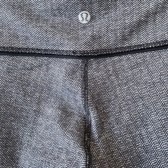 Lululemon Wunder Under Pant - Picture 3 of 7